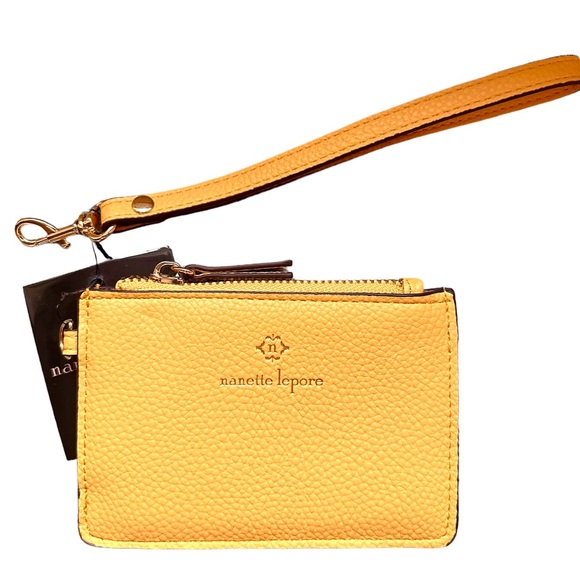 ☀️ NWT Nanette Lepore Becka Top Zip Card Case Wristlet - Picture 2 of 5